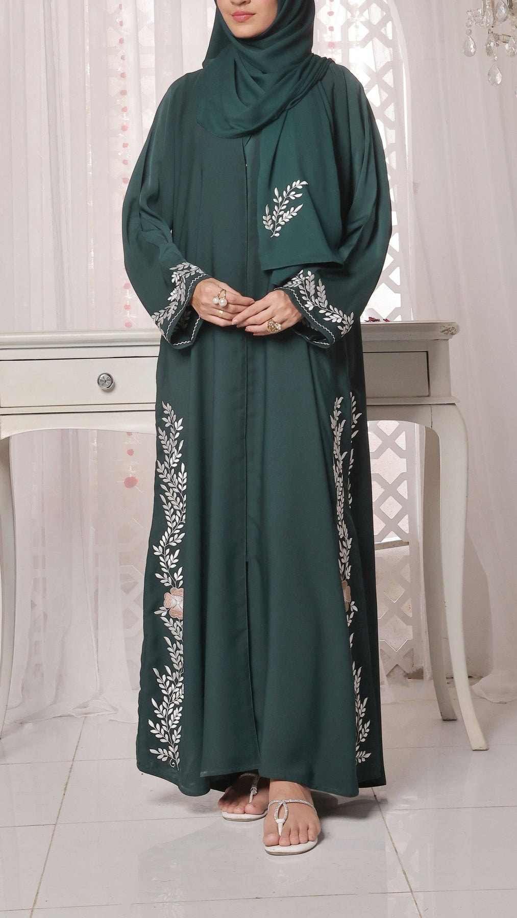 Ahlam Abaya