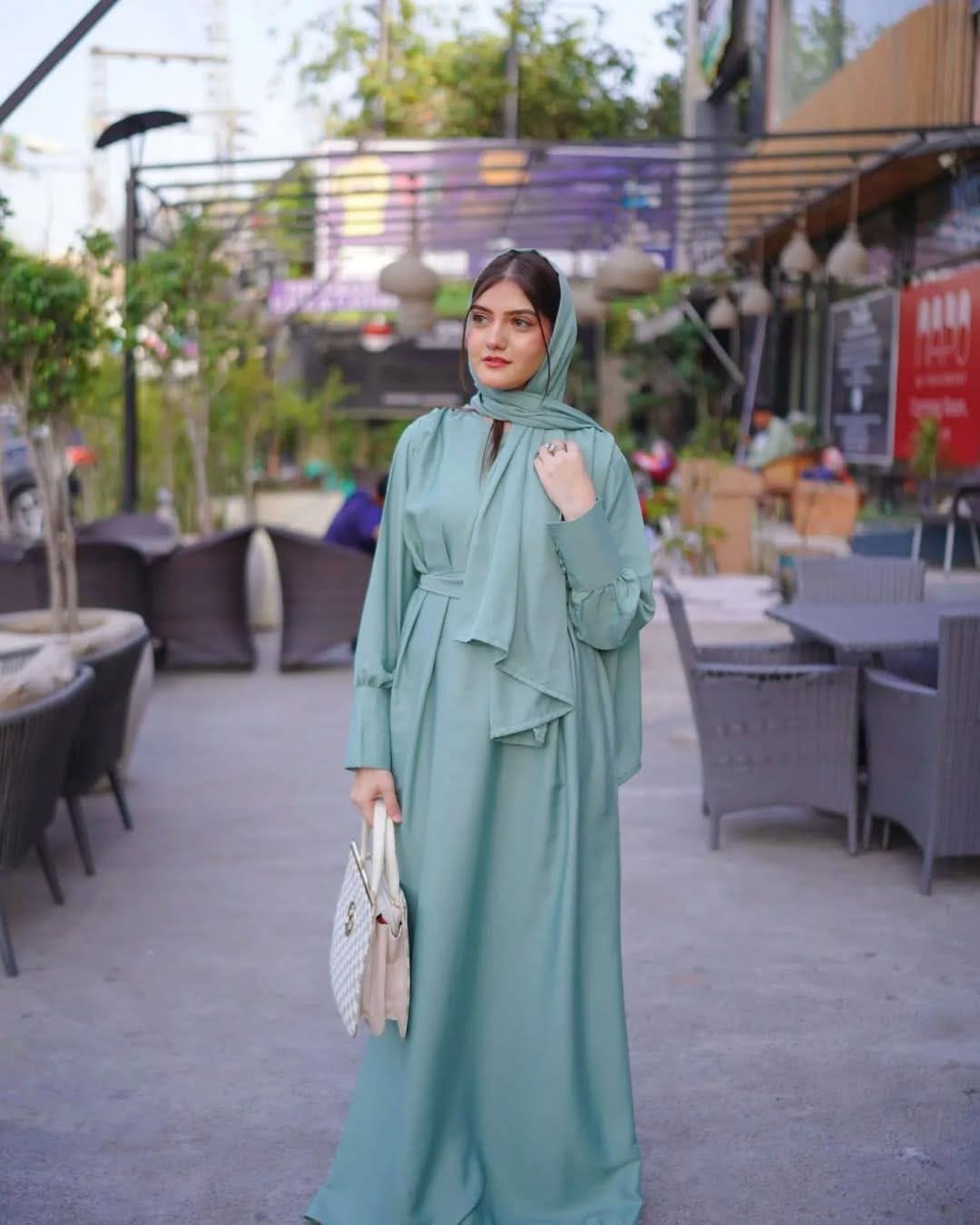 Girls’ Black Georgette Abaya with Stoller